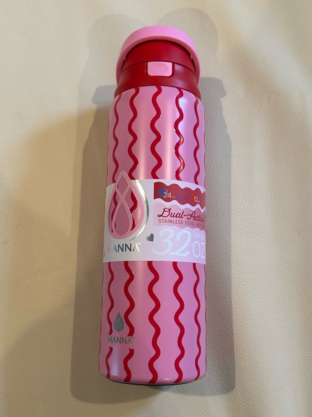 Brand new, never used Manna water bottle